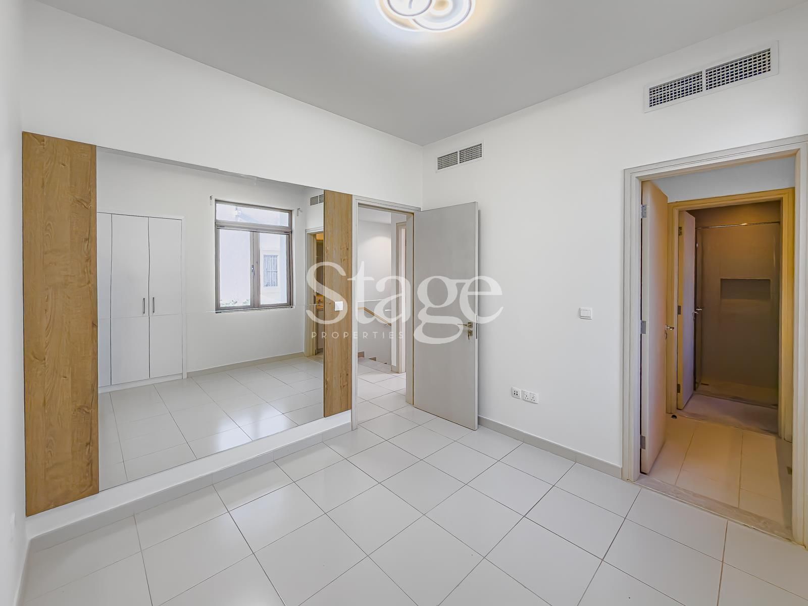 3 bedrooms Townhouse for Rent in Reem, Dubai TH8847L