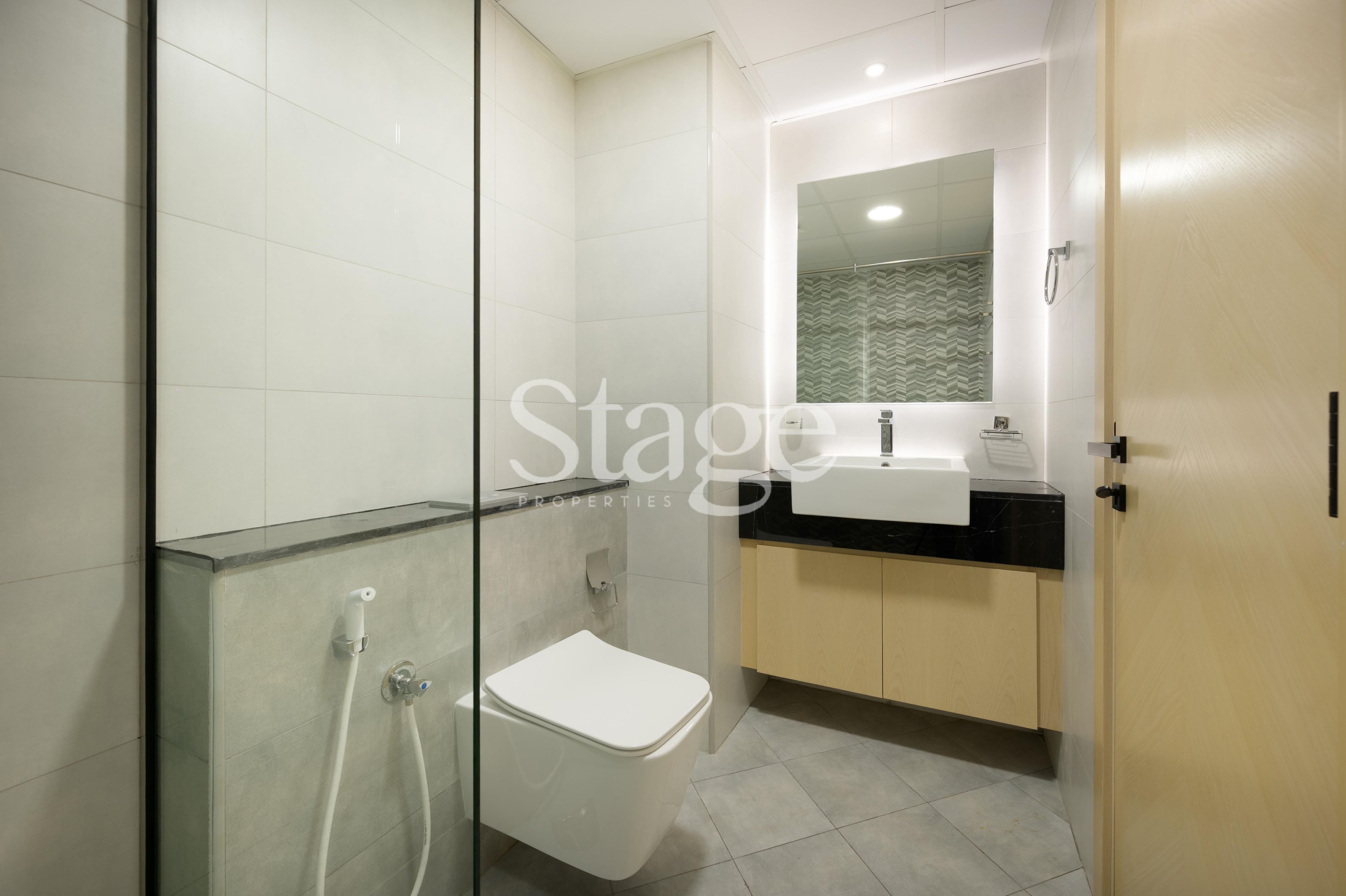 3 bedrooms apartment for Sale in Al Jaddaf, Dubai AP8309S
