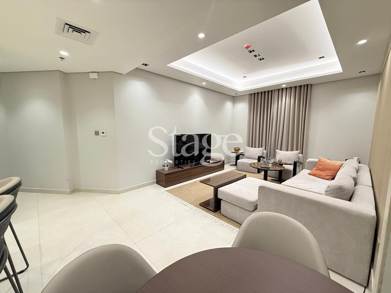 2 bedrooms apartment for Sale in Business Bay, Dubai AP9594S
