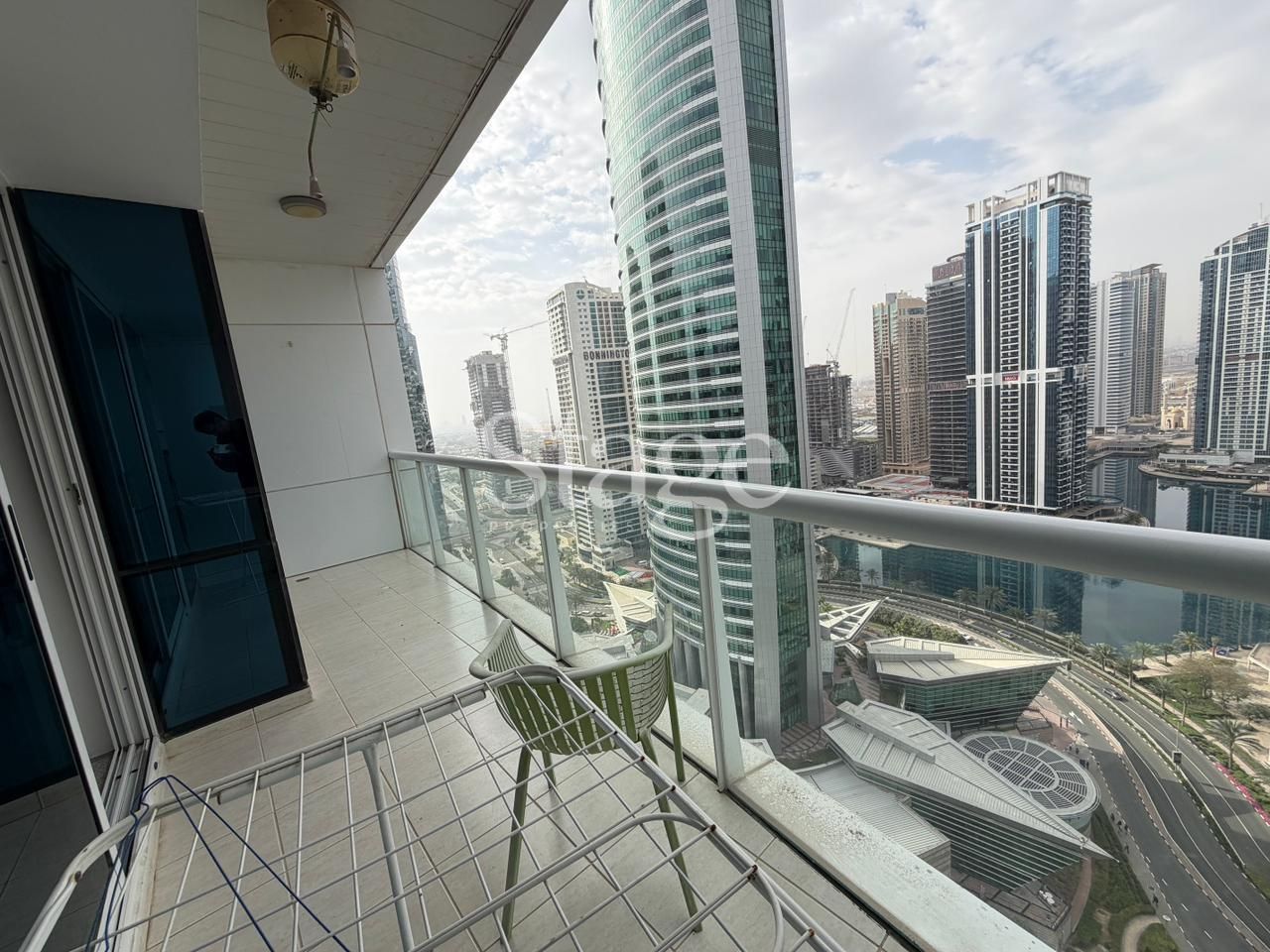 1 bedroom apartment for Rent in Jumeirah Lake Towers, Dubai AP10172L