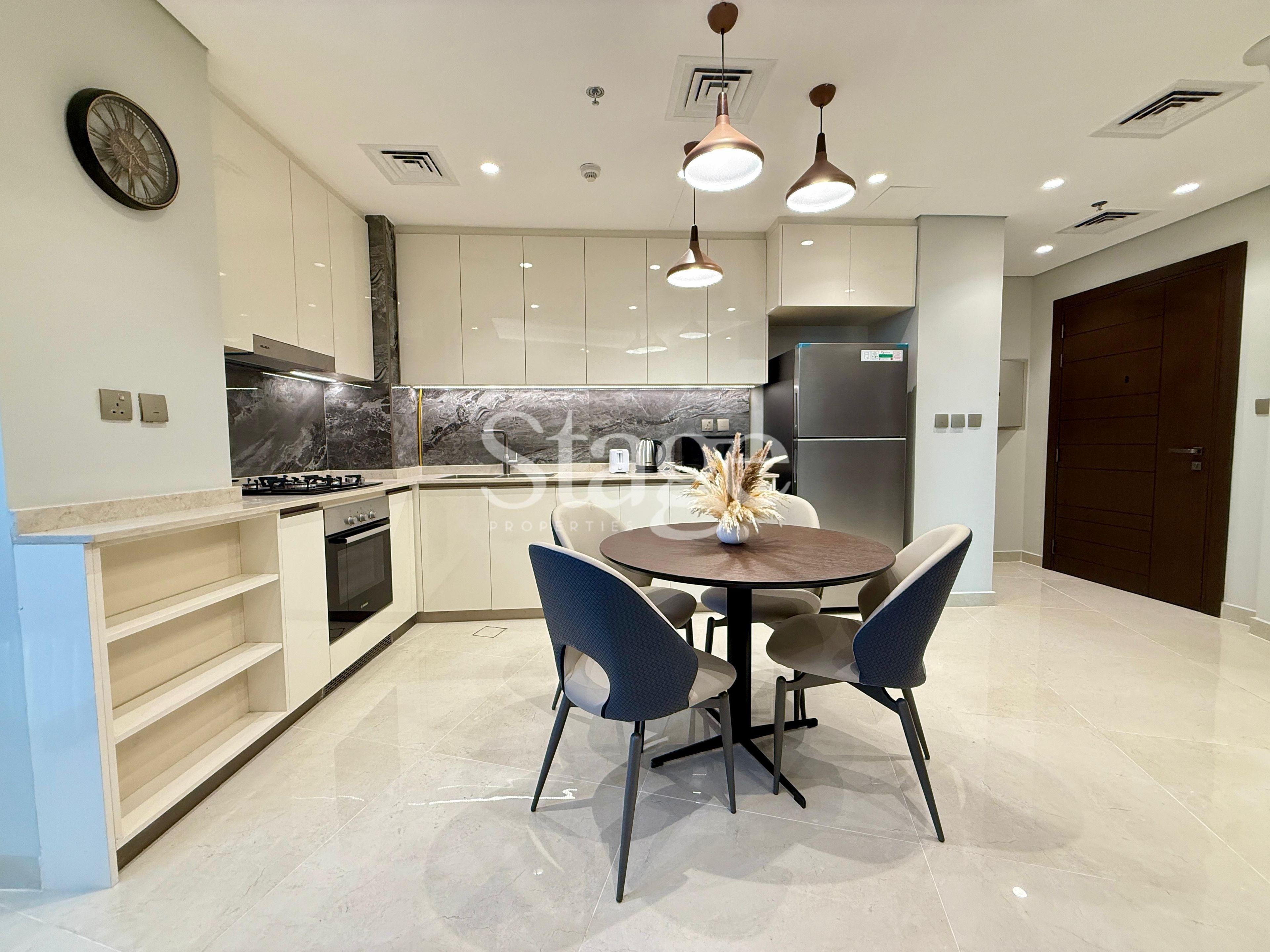 1 bedroom apartment for Sale in Business Bay, Dubai AP8094S