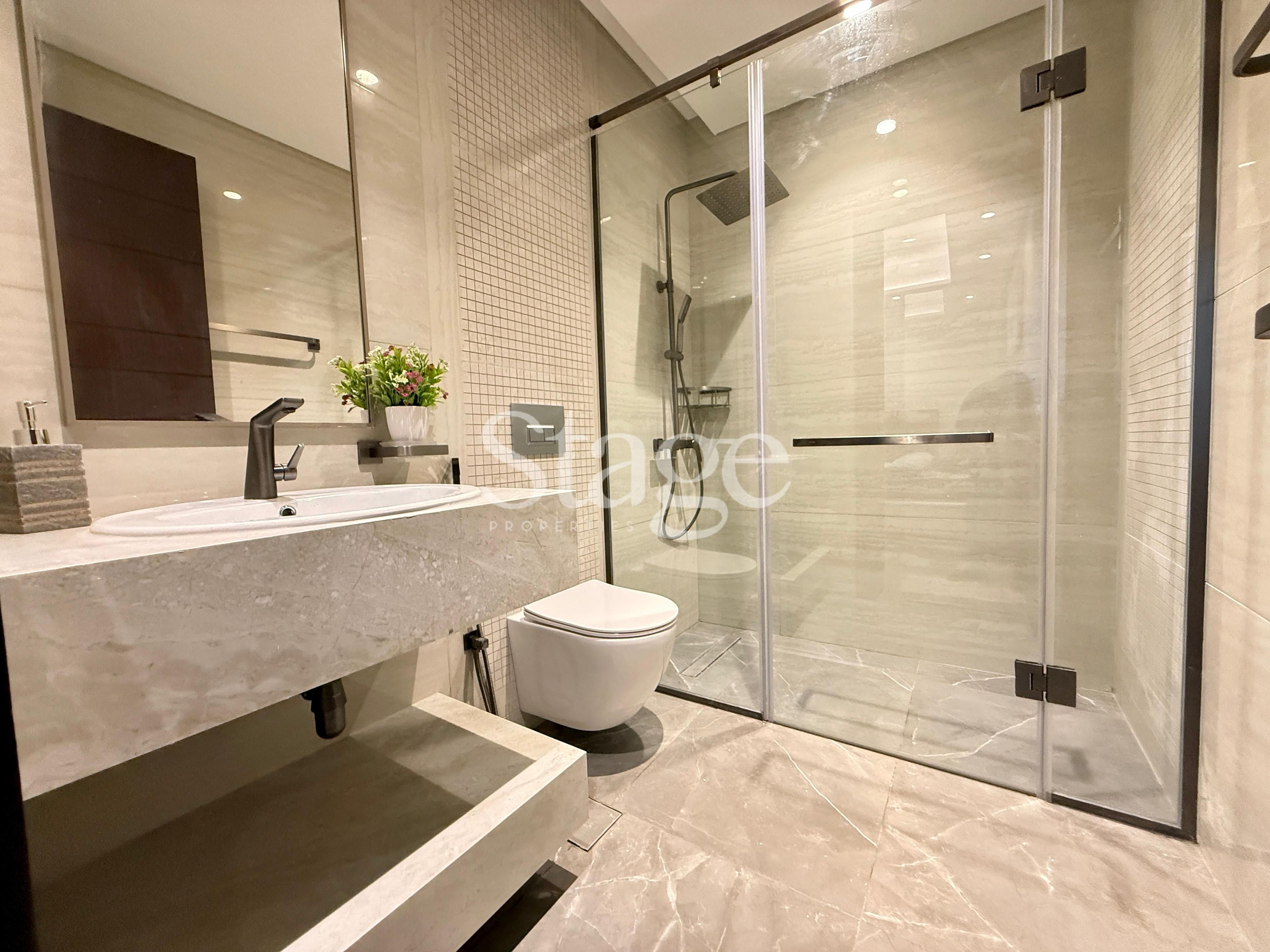 1 bedroom apartment for Sale in Business Bay, Dubai AP8094S