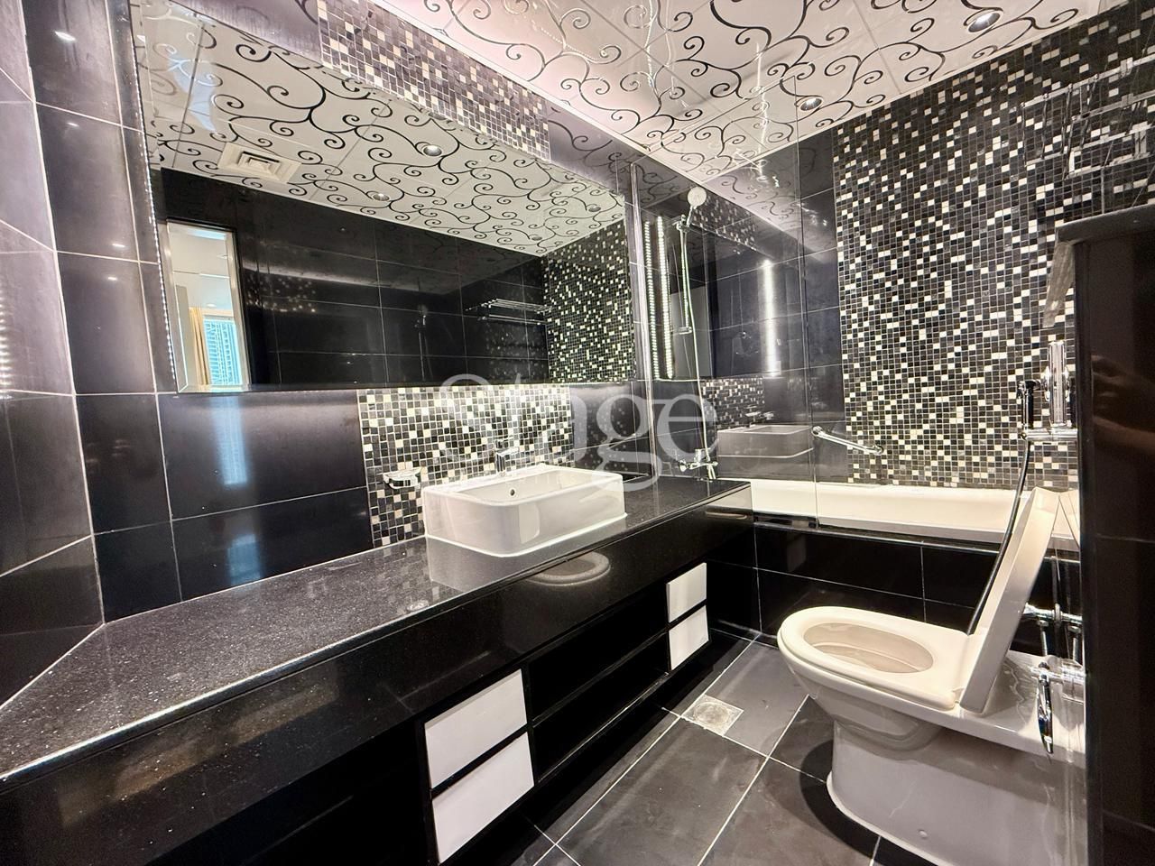 1 bedroom apartment for Sale in Business Bay, Dubai AP10002S