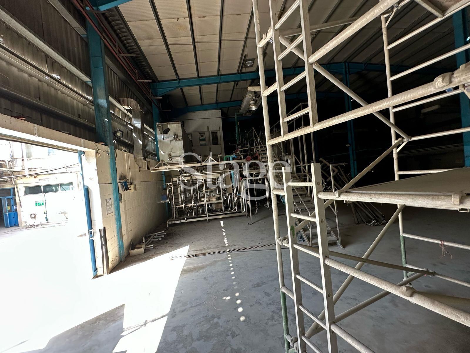 Warehouse for Rent in Dubai, Dubai WH7934L