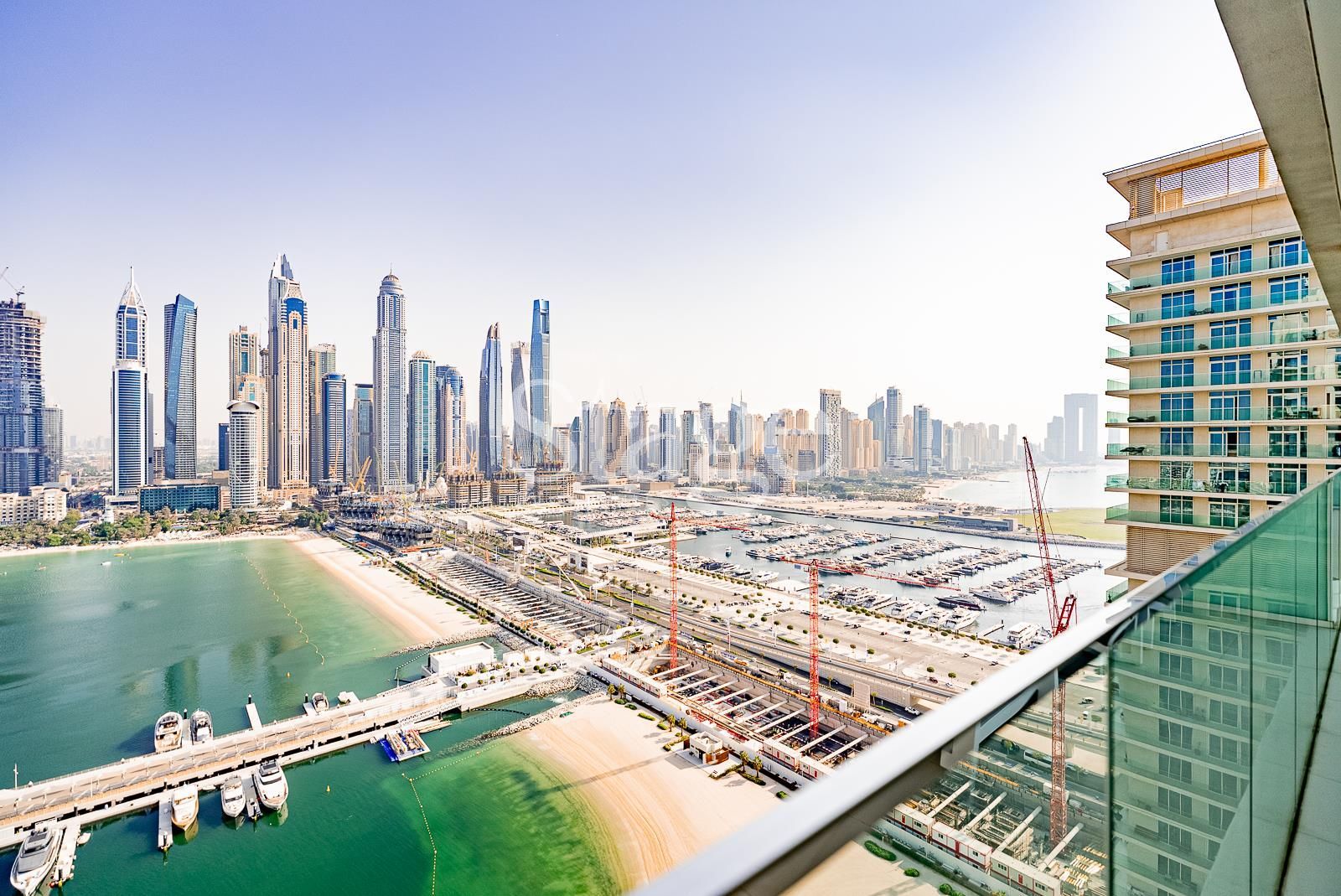 3 bedrooms apartment for Sale in Dubai Harbour, Dubai AP8693S