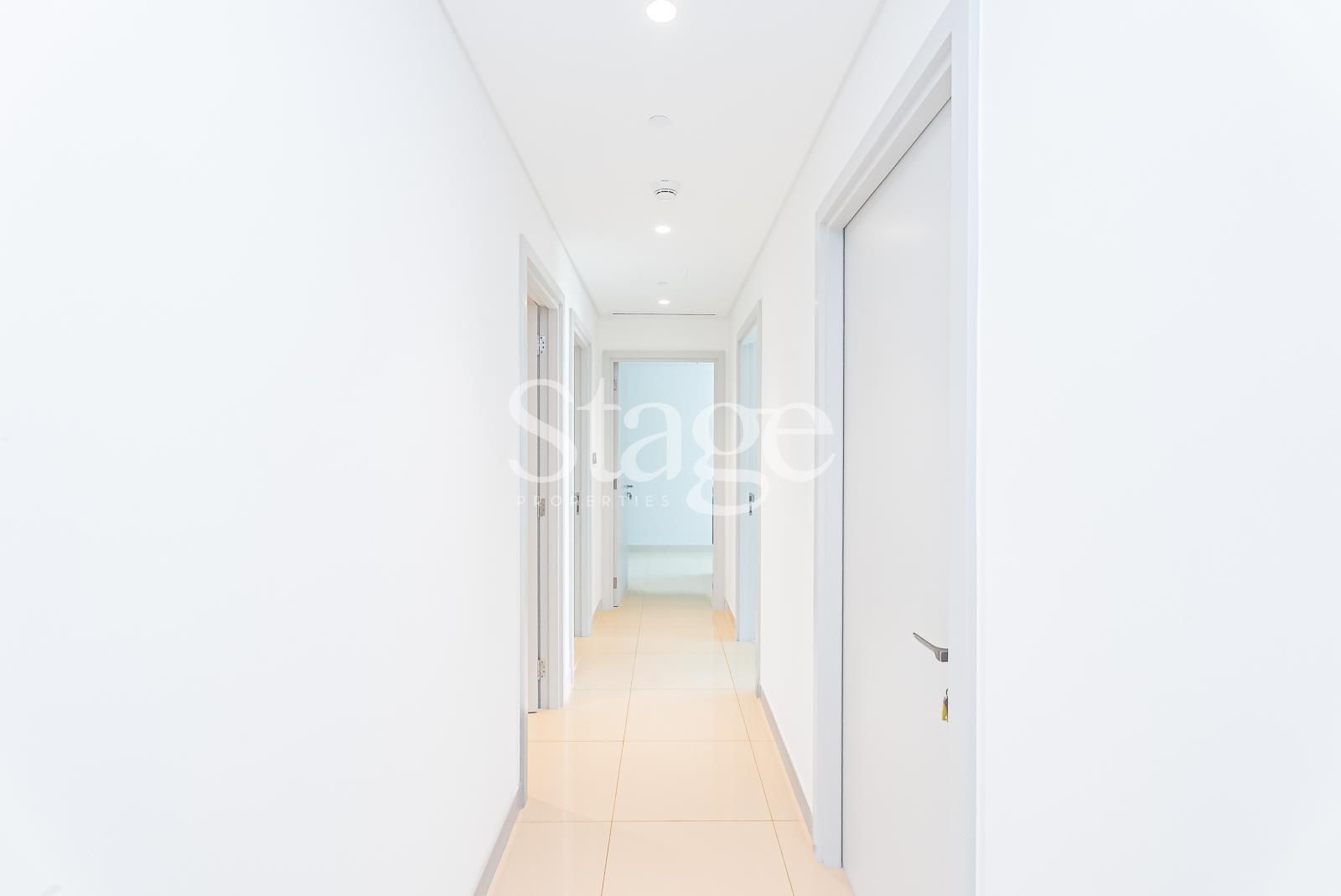 3 bedrooms apartment for Sale in Dubai Harbour, Dubai AP8770S