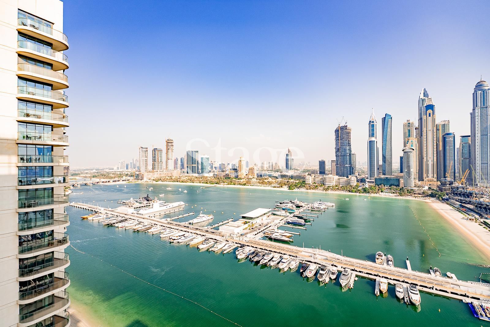 3 bedrooms apartment for Sale in Dubai Harbour, Dubai AP8693S