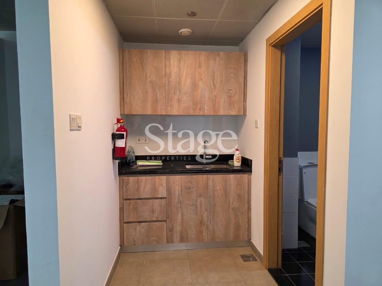 Office Space for Sale in Jumeirah Lake Towers, Dubai OF9911S