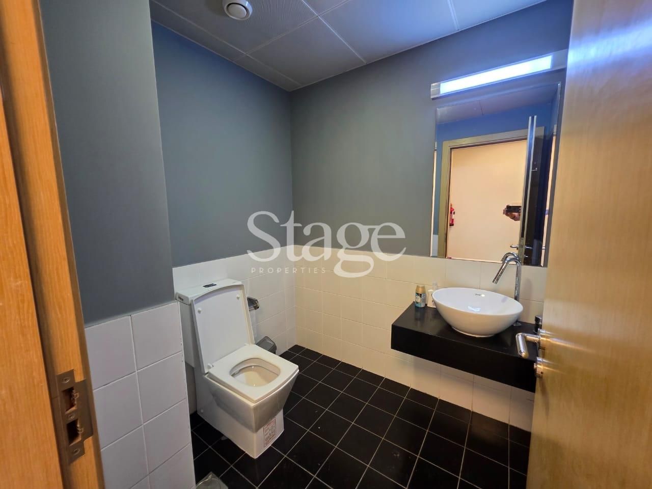 Office Space for Sale in Jumeirah Lake Towers, Dubai OF9911S