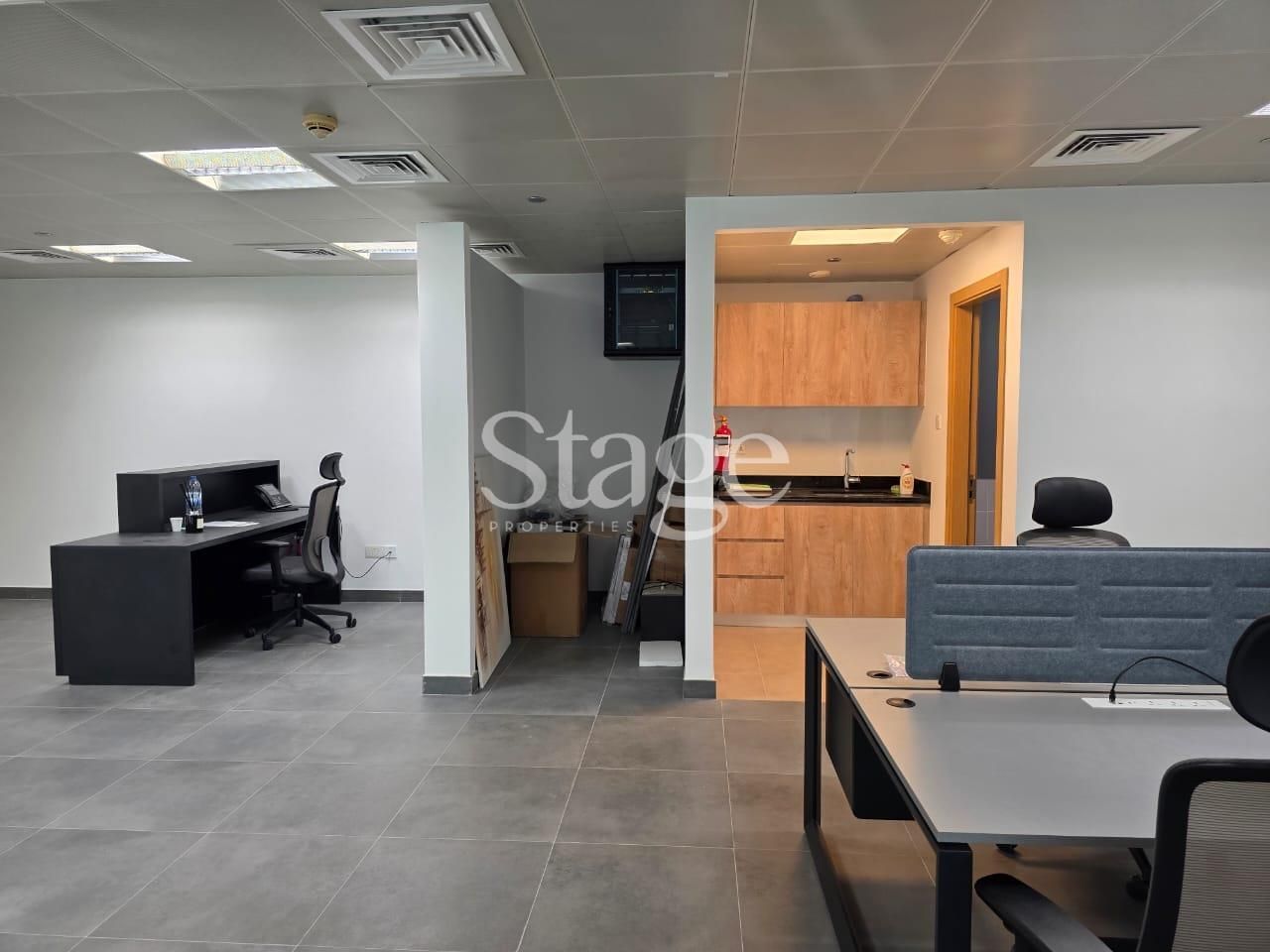 Office Space for Sale in Jumeirah Lake Towers, Dubai OF9911S