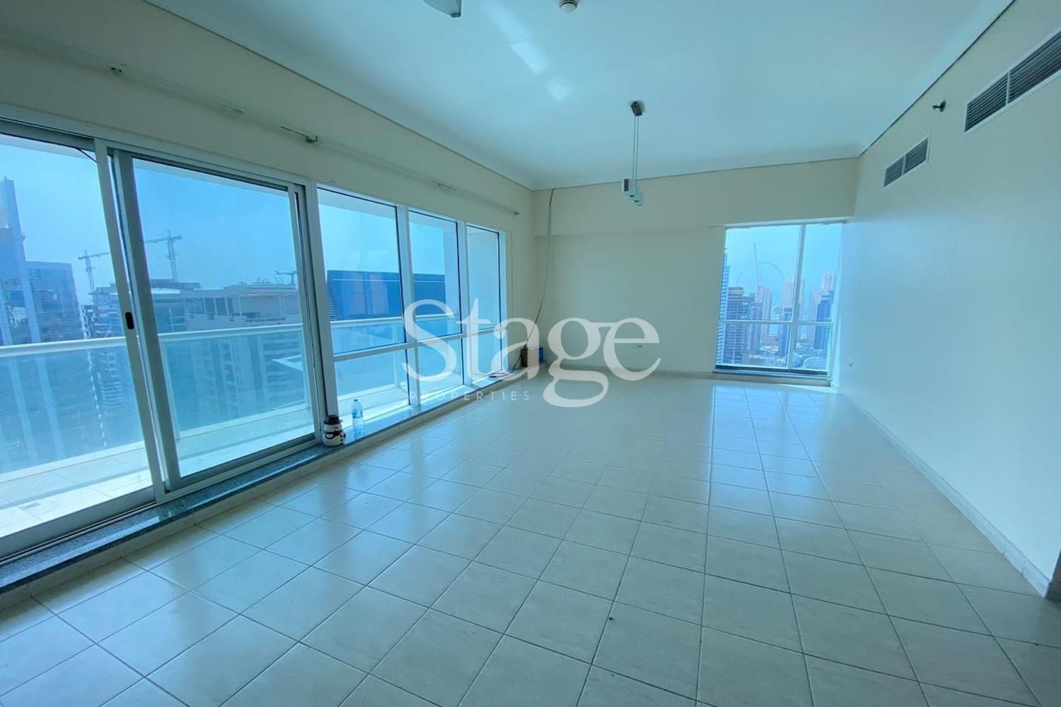 3 bedrooms apartment for Rent in Jumeirah Lake Towers, Dubai AP9448L