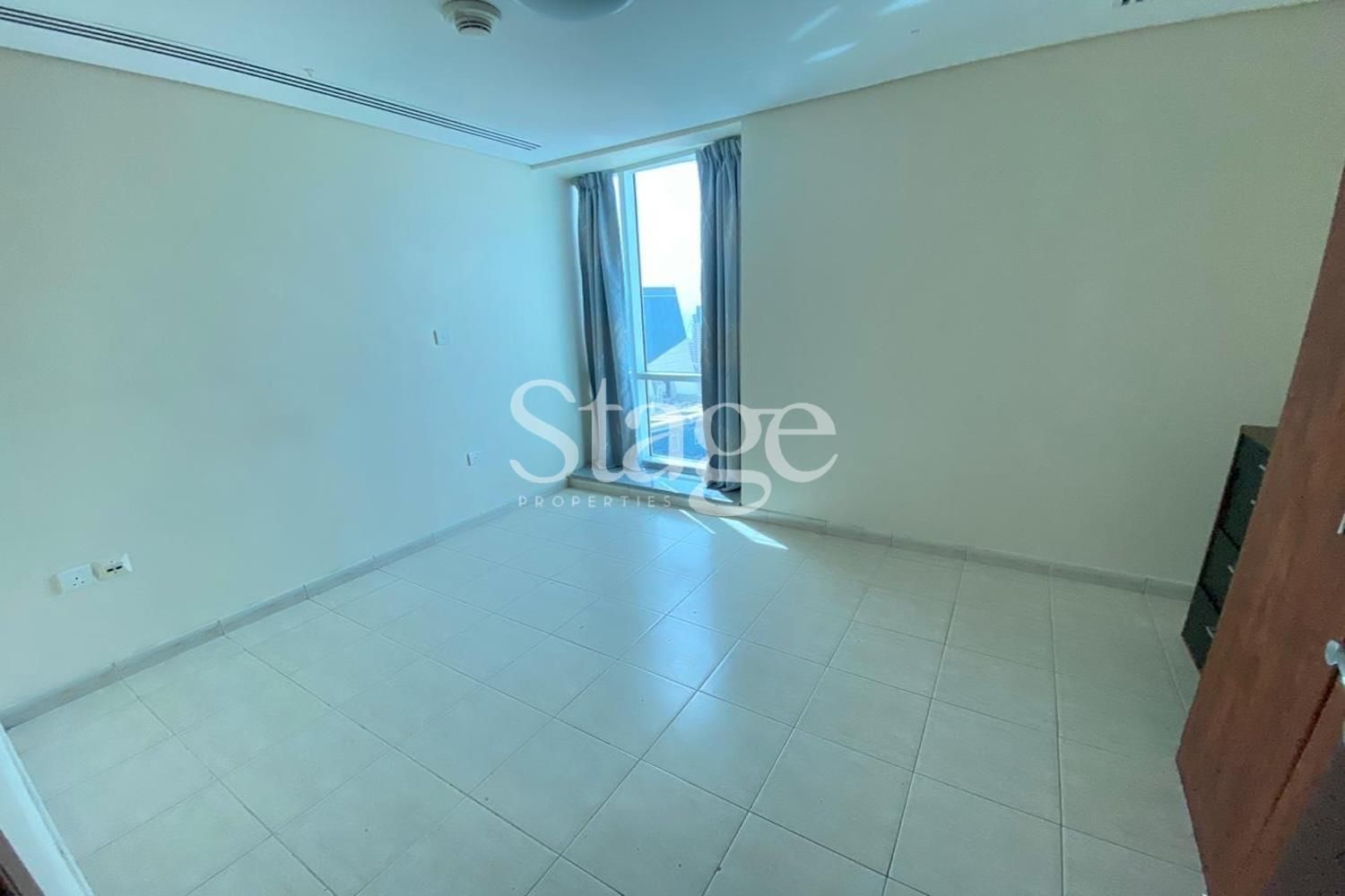 3 bedrooms apartment for Rent in Jumeirah Lake Towers, Dubai AP9448L