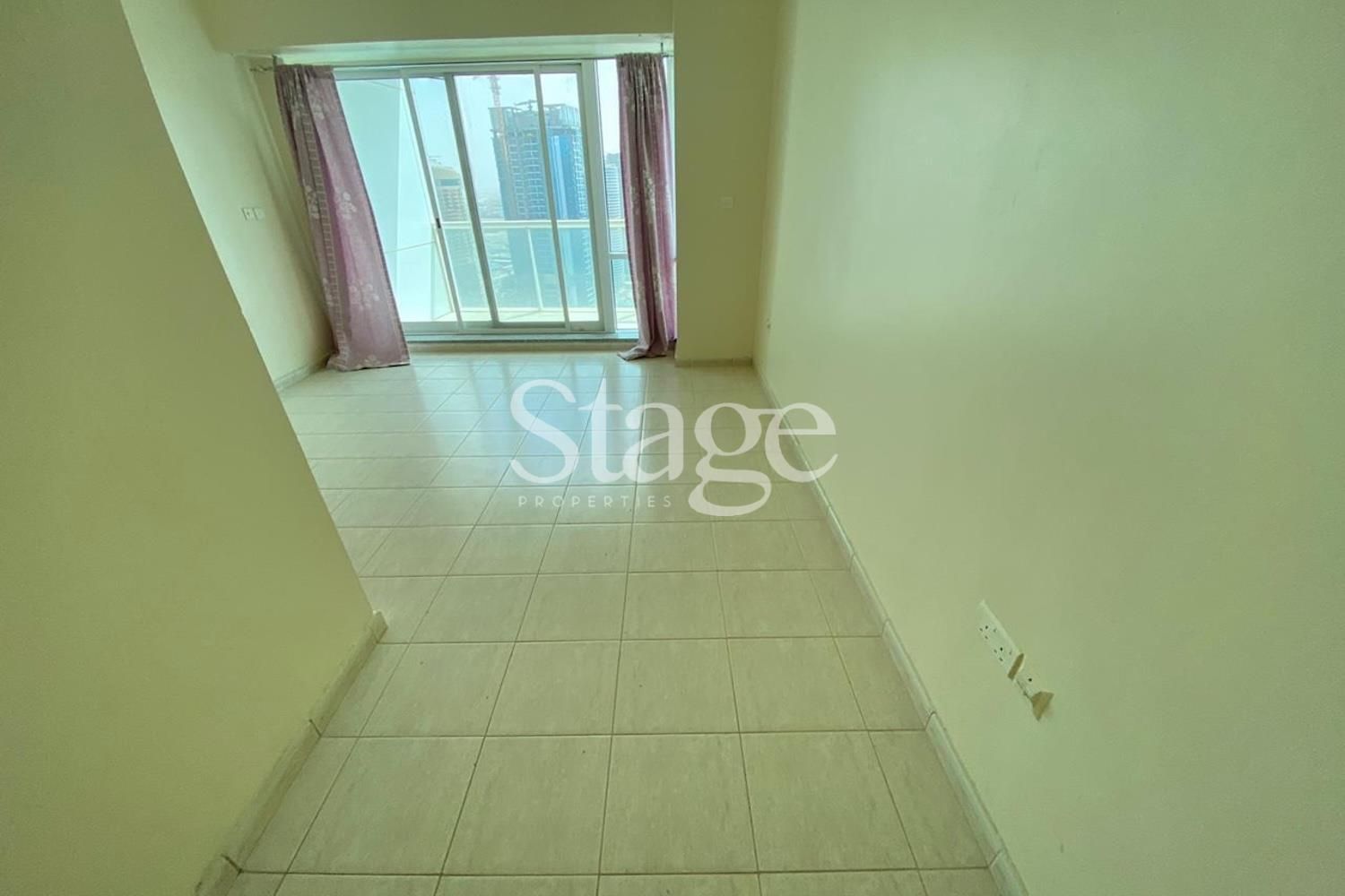 3 bedrooms apartment for Rent in Jumeirah Lake Towers, Dubai AP9448L
