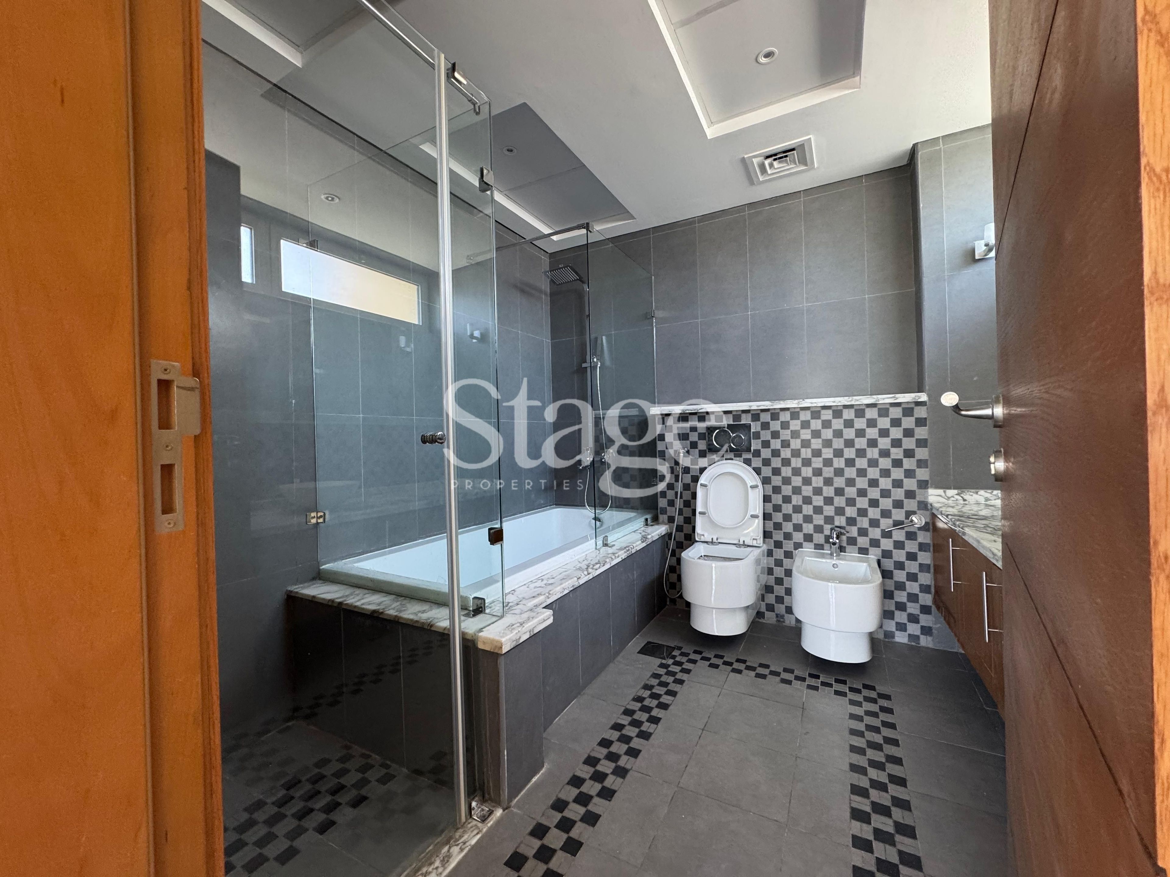 4 bedrooms common for Rent in Jumeirah Park, Dubai VI8415L