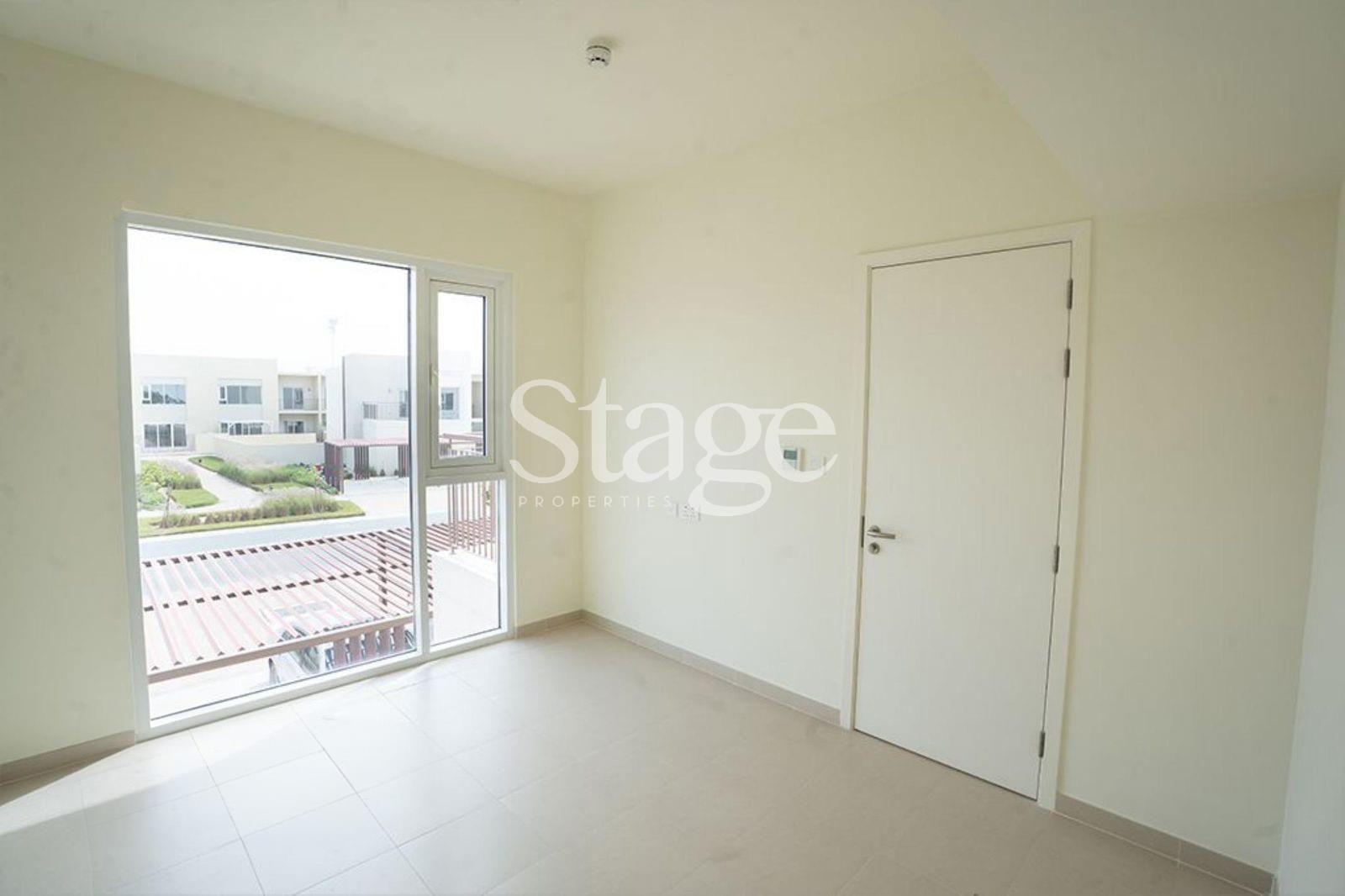 2 bedrooms apartment for Rent in Dubai South (Dubai World Central), Dubai AP7561L