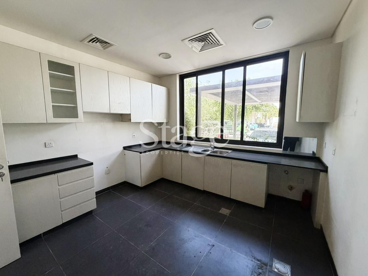 3 bedrooms Twin Villas for Sale in DAMAC Hills, Dubai VI9536S