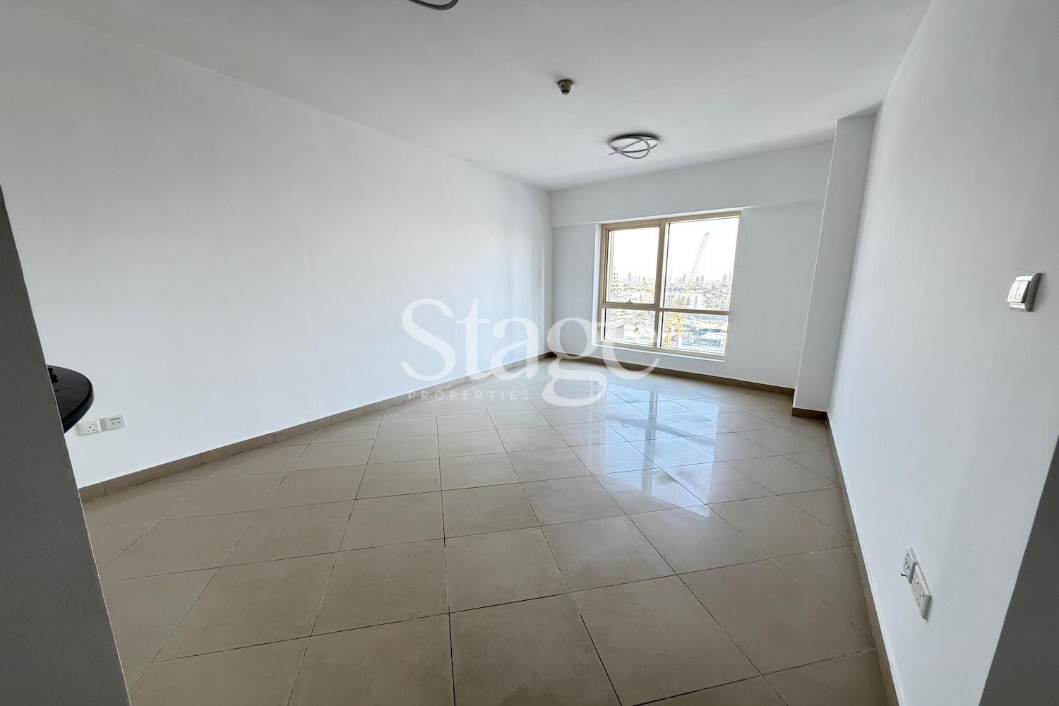 2 bedrooms apartment for Sale in Jumeirah Lake Towers, Dubai AP9147S