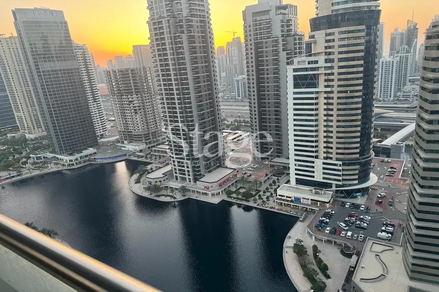 3 bedrooms apartment for Sale in Jumeirah Lake Towers, Dubai AP8857S