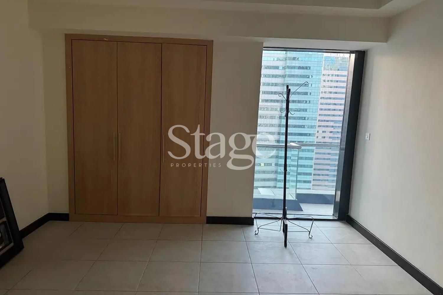 3 bedrooms apartment for Sale in Jumeirah Lake Towers, Dubai AP8857S