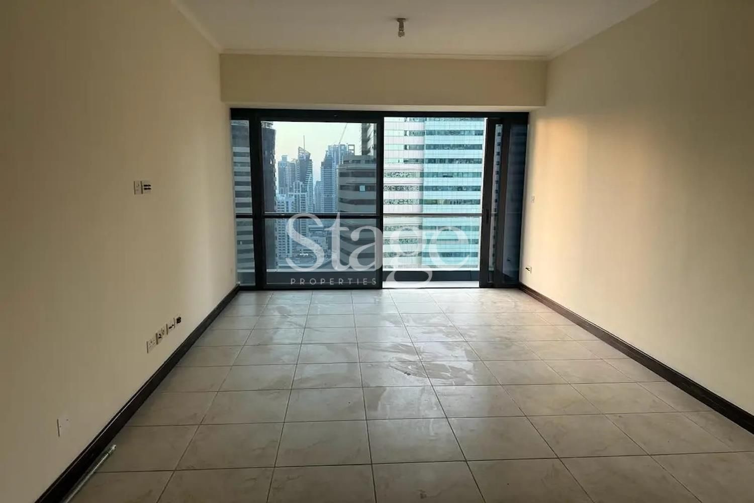3 bedrooms apartment for Sale in Jumeirah Lake Towers, Dubai AP8857S