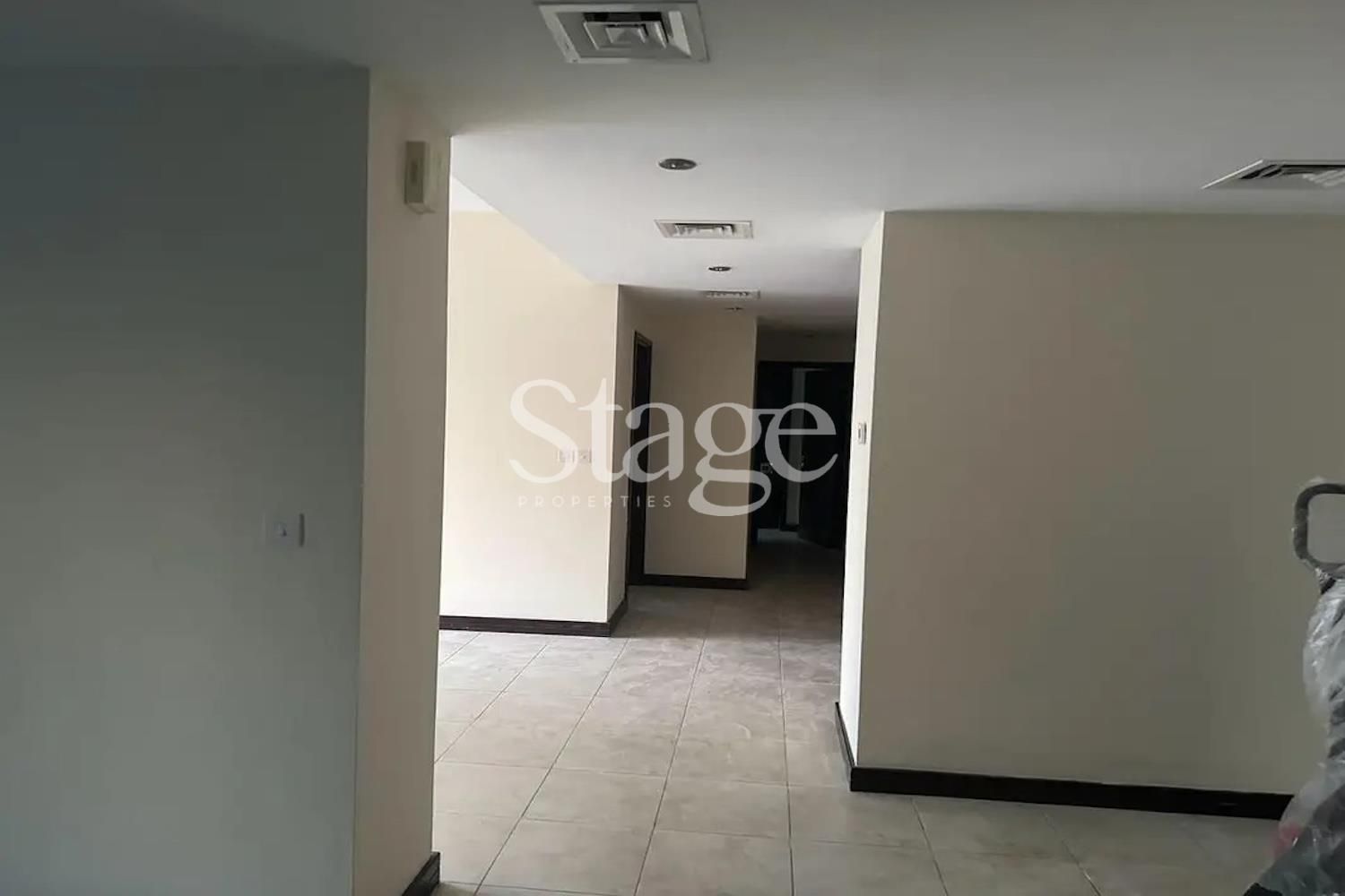 3 bedrooms apartment for Sale in Jumeirah Lake Towers, Dubai AP8857S