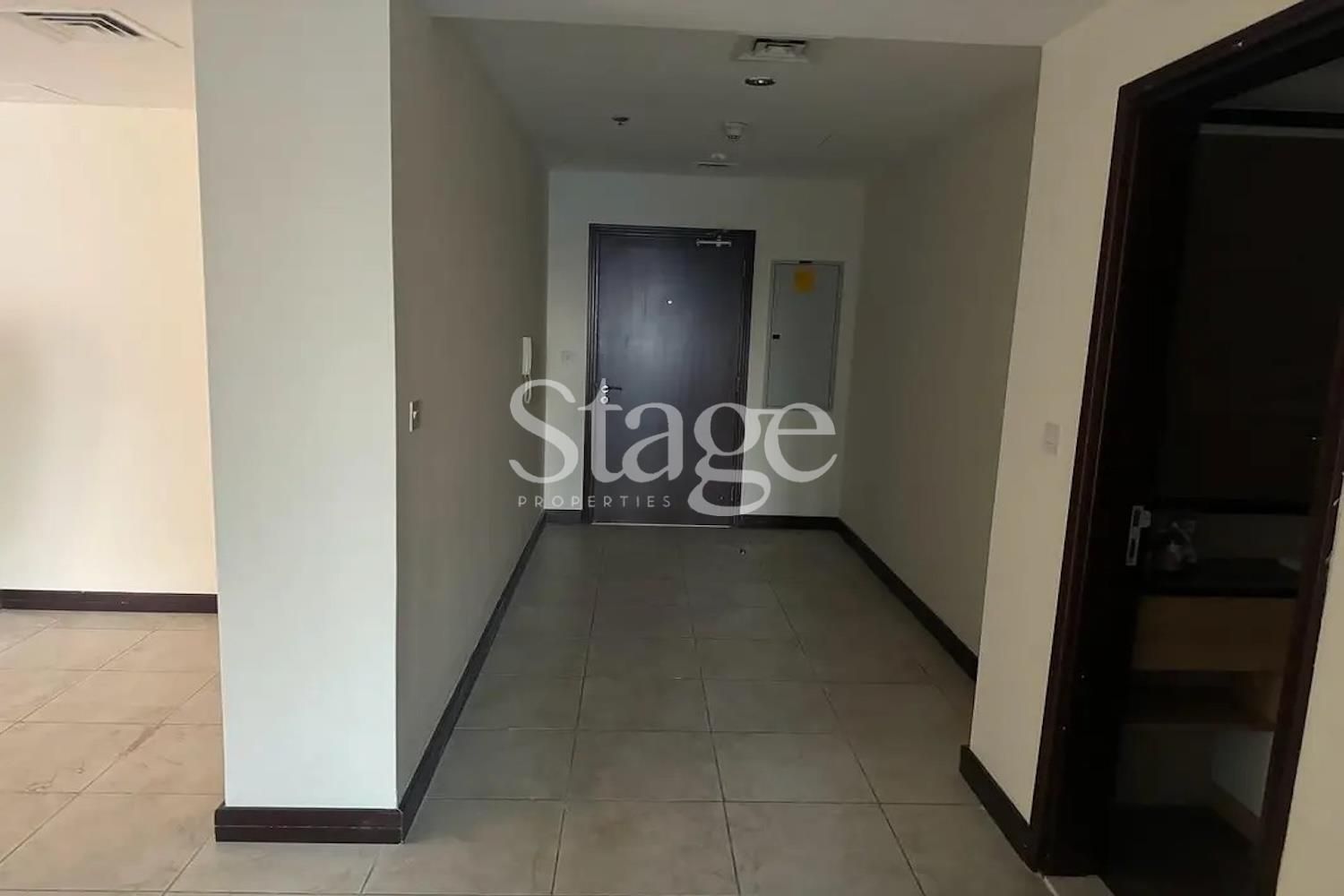 3 bedrooms apartment for Sale in Jumeirah Lake Towers, Dubai AP8857S