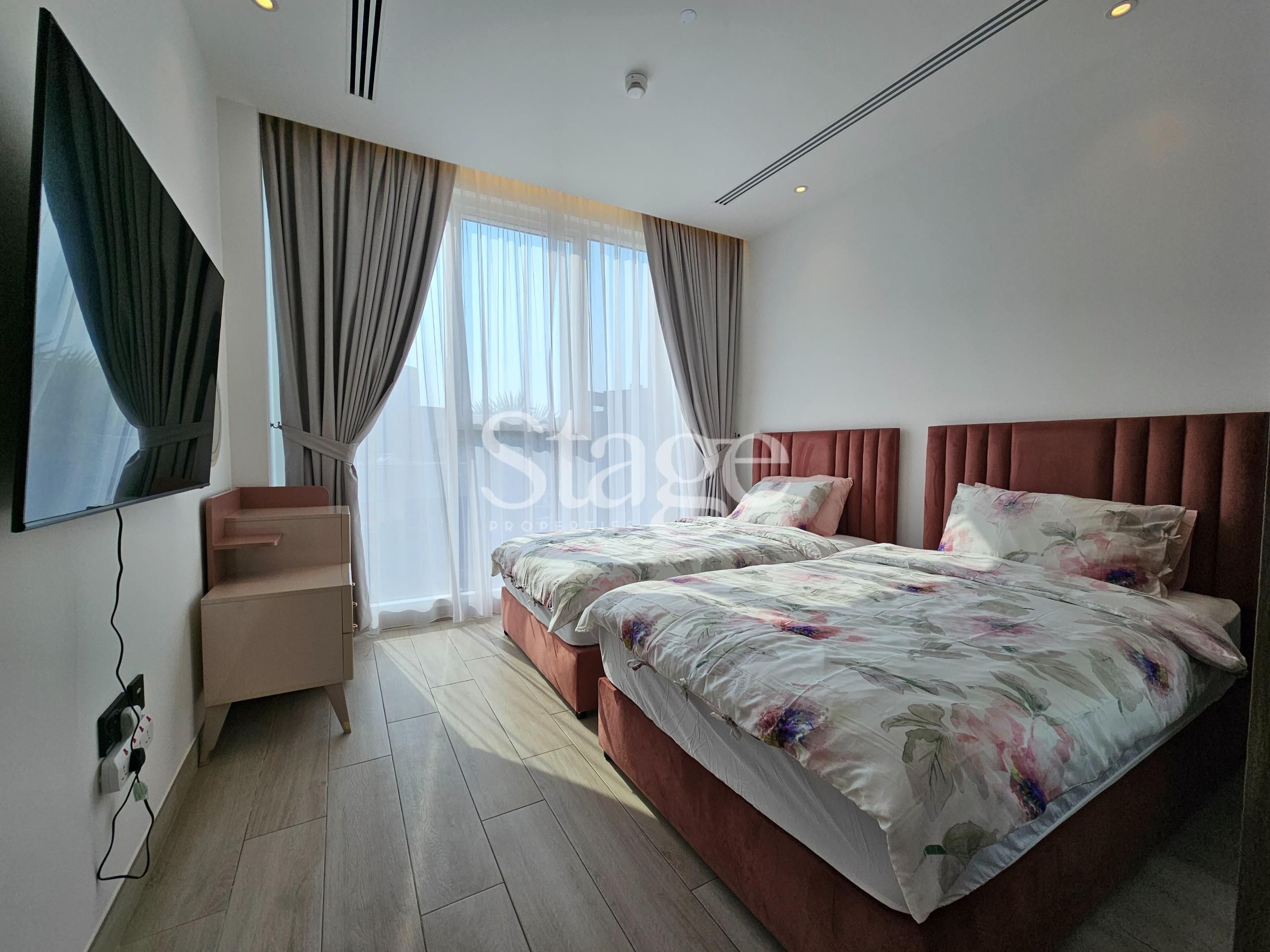 4 bedrooms Villas for Sale in Jumeirah Village Circle, Dubai VI8139S