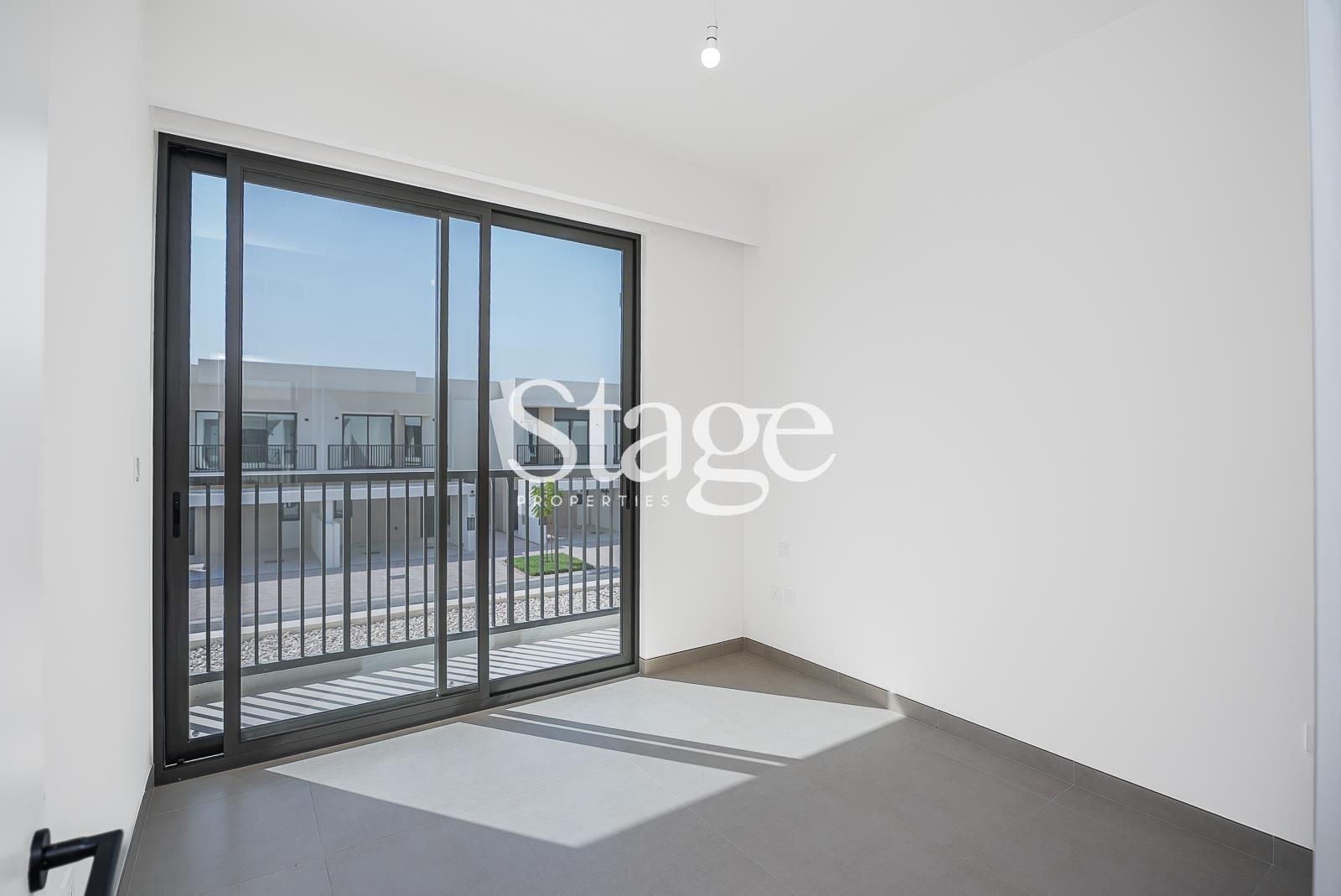 تاون هاوس من ٣ غرف نوم للبيع في Town Square، Dubai TH8092S