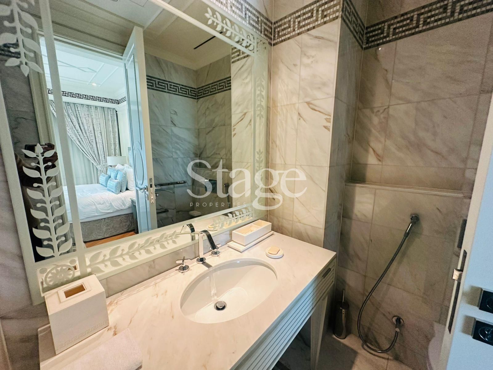 3 bedrooms apartment for Rent in Culture Village, Dubai AP8182L