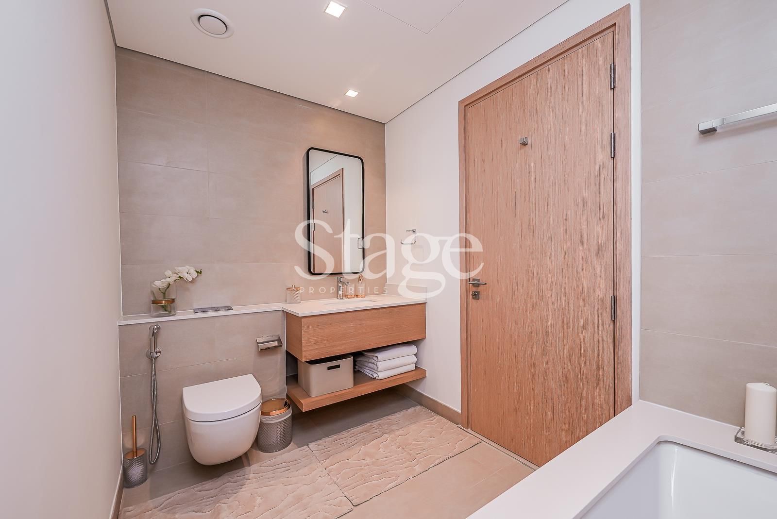2 bedrooms apartment for Rent in Mina Rashid, Dubai AP10153L