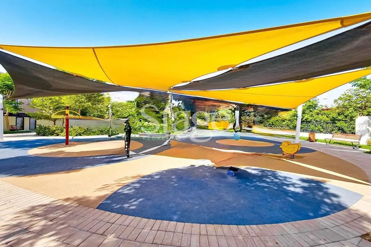 3 bedrooms Townhouse for Sale in Dubai Land, Dubai TH8573S