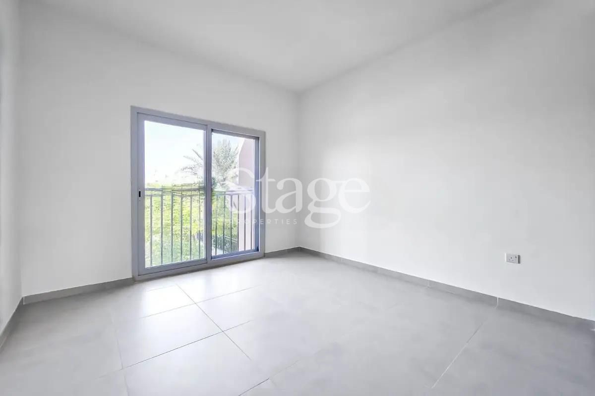 3 bedrooms Townhouse for Sale in Dubai Land, Dubai TH8573S