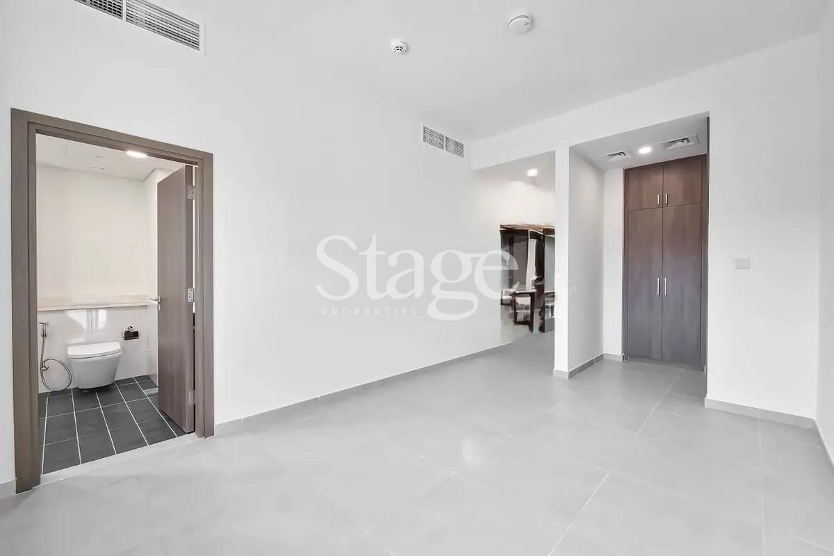 3 bedrooms Townhouse for Sale in Dubai Land, Dubai TH8573S