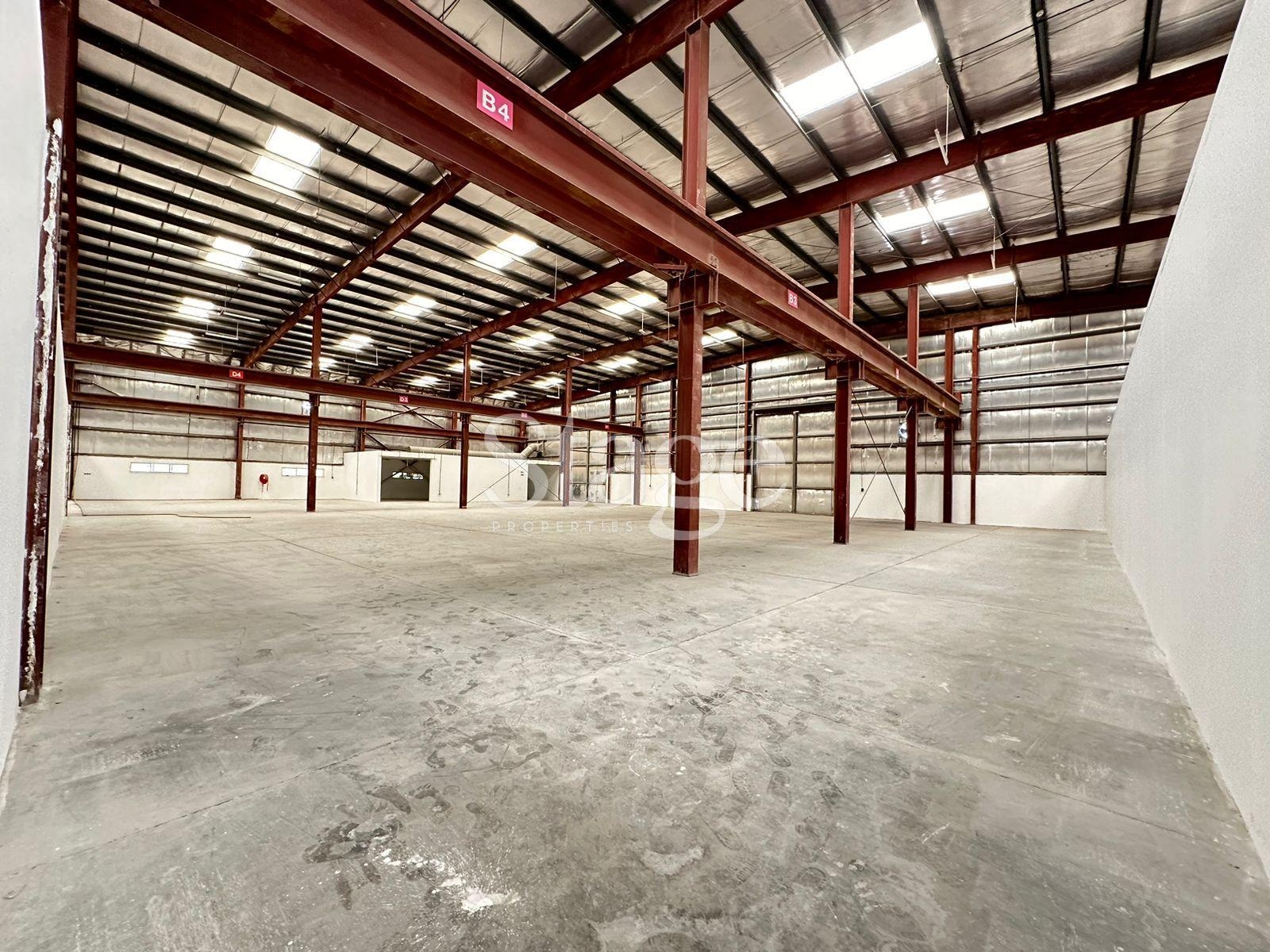 Full compound warehouse for rent in DIP