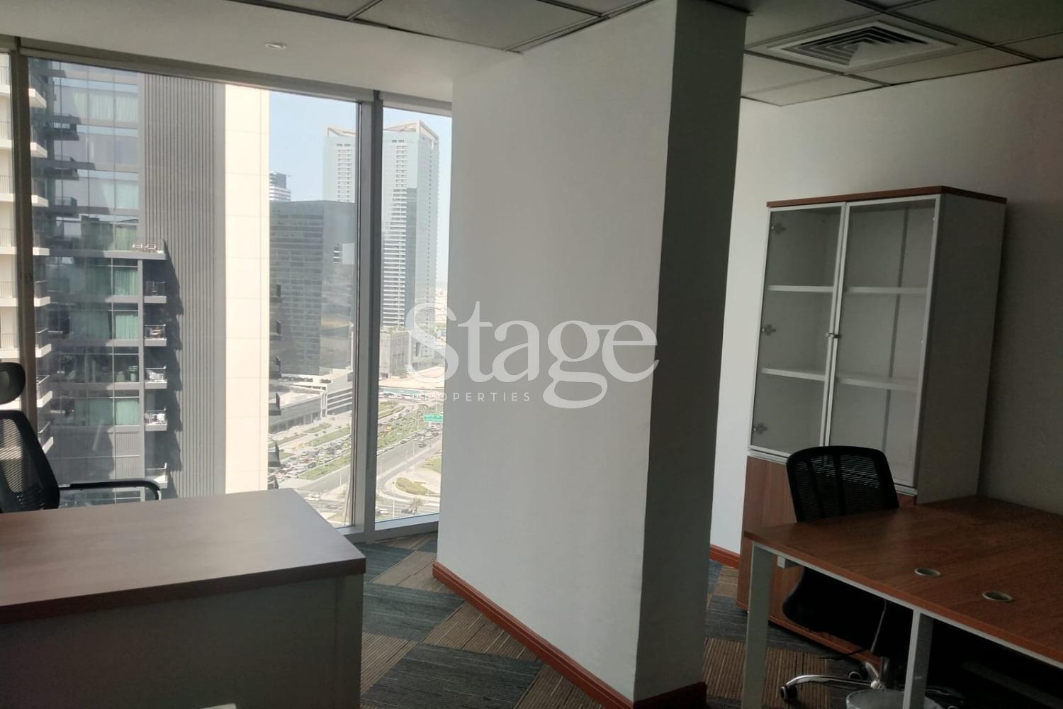 Canal view office for rent in Dubai Business Bay
