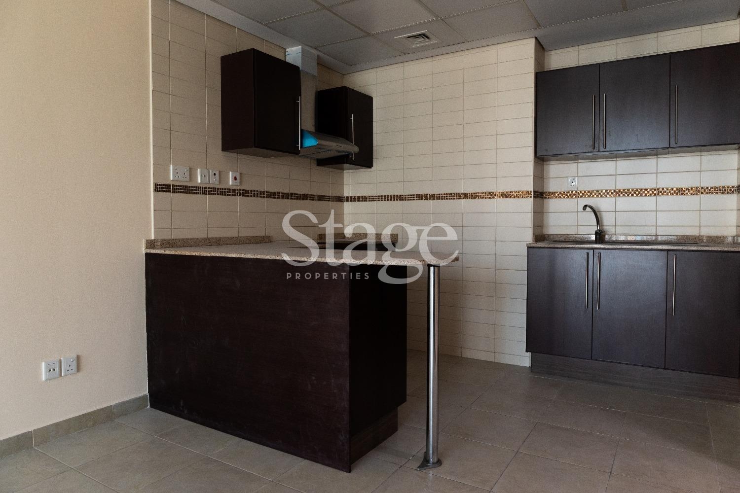 شقة من غرفتي نوم للبيع في Jumeirah Lake Towers، Dubai stage-10026367
