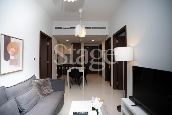 2 Bedroom Furnished Apartment in Dubai Business Bay