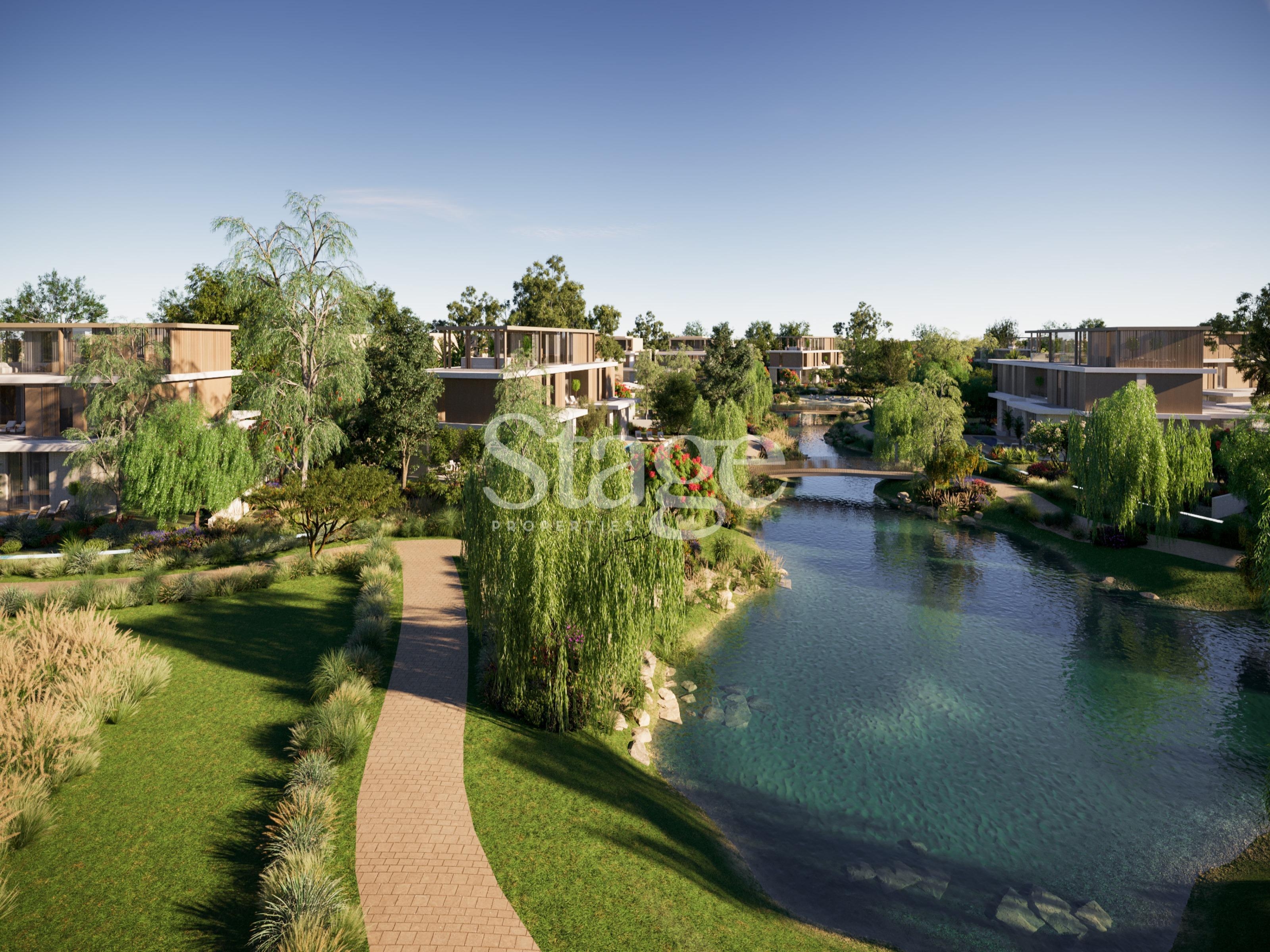 Luxurious 5 bedrooms villa for sale in Dubai Land