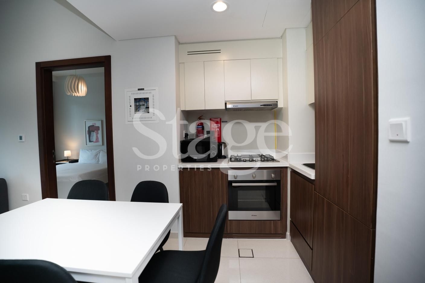 2 Bedroom Furnished Apartment in Dubai Business Bay