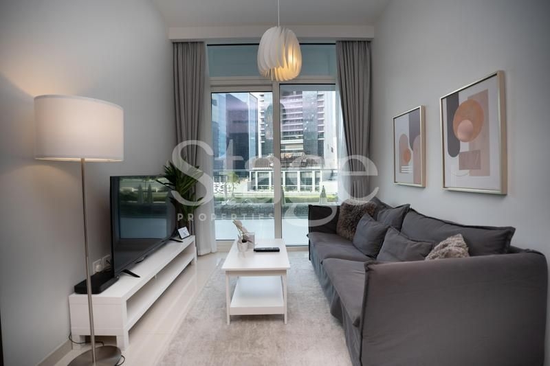 2 Bedroom Furnished Apartment in Dubai Business Bay