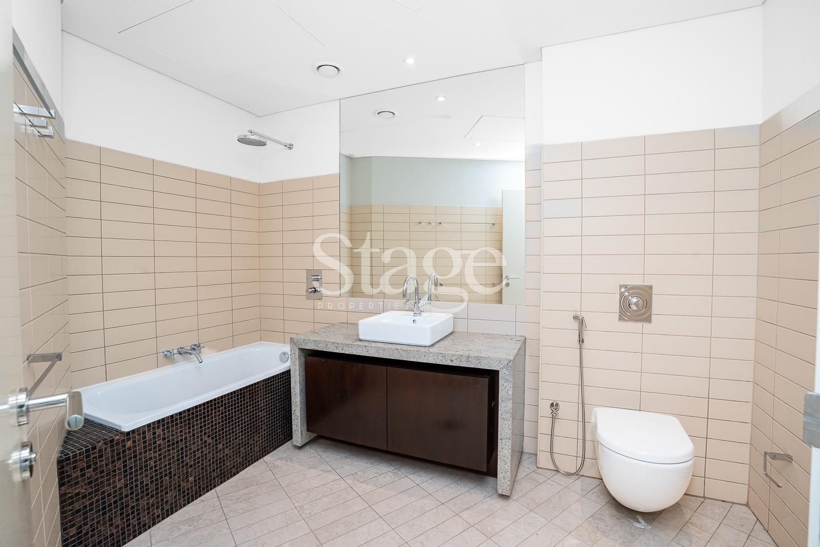 2 bedrooms apartment for Rent in Sheikh Zayed Road, Dubai stage-10969091