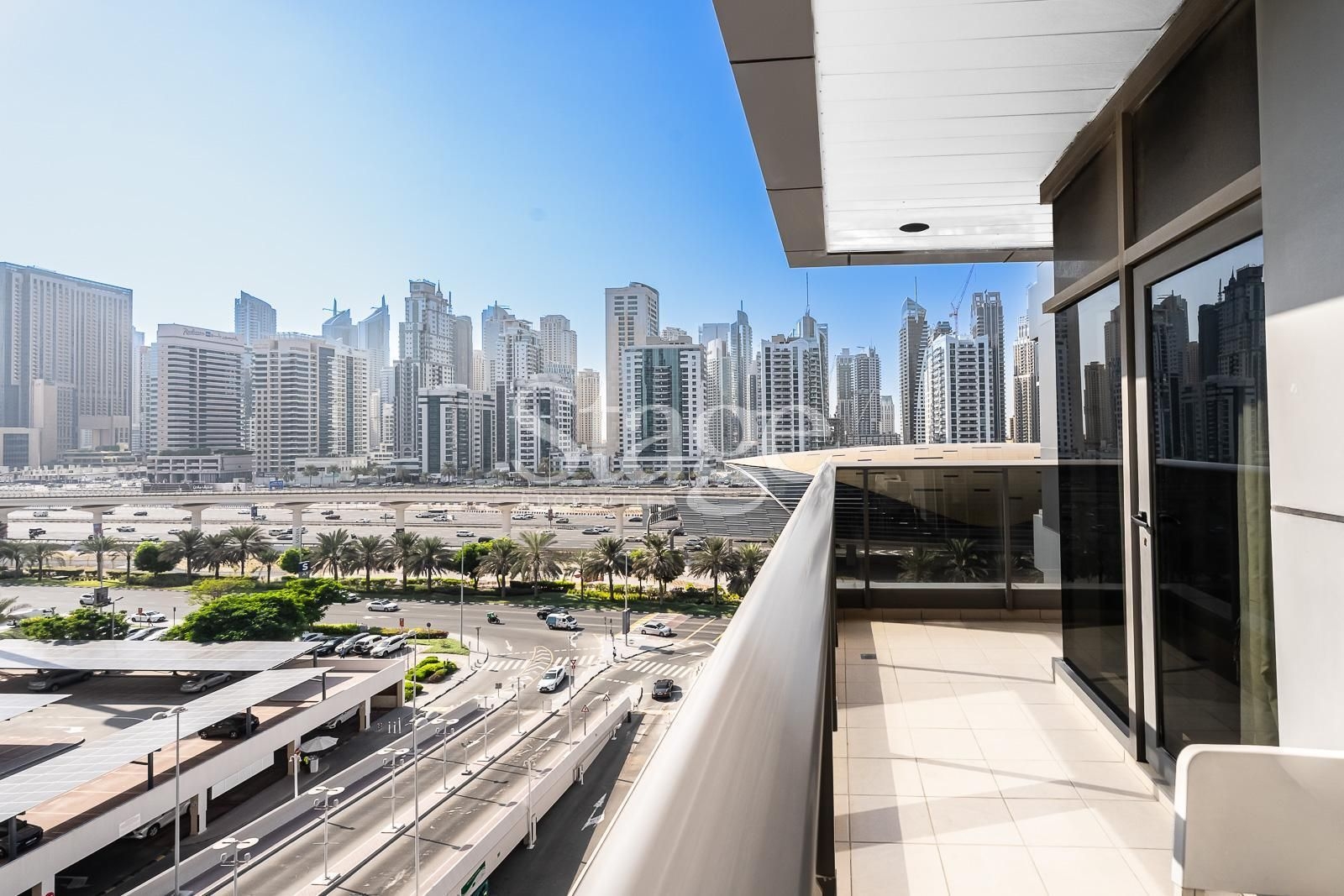 1 bedroom apartment for sale in JLT | Lake View